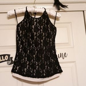 Ladies Top Size Medium